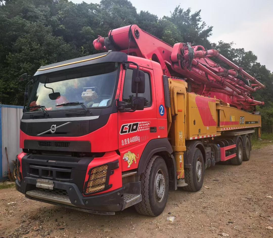 VOLVO 62 Meters Original Concrete Pump Truck Construction Machinery Cement Pumping Equipment Mounted Concrete Pump Truck for Sale - Xe bơm bê tông: hình 2 VOLVO 62 Meters Original Concrete Pump Truck Construction Machinery Cement Pumping Equipment Mounted Concrete Pump Truck for Sale - Xe bơm bê tông: hình 2