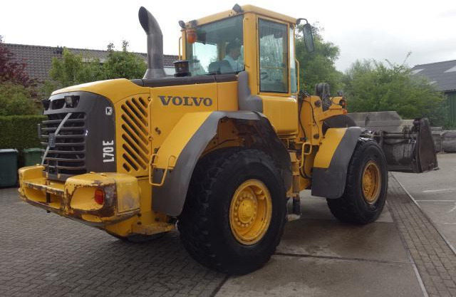 Volvo L70E - Máy xúc lật bánh lốp: hình 1 Volvo L70E - Máy xúc lật bánh lốp: hình 1