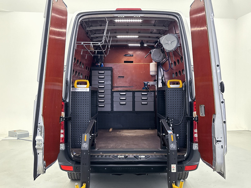 Mercedes-Benz Sprinter 314 2.2 CDI Inrichting Laadlift Betimmering Cruise Control Parkeersensoren Automaat 220v omvormer Geveerde stoel - Xe van chở hàng: hình 5 Mercedes-Benz Sprinter 314 2.2 CDI Inrichting Laadlift Betimmering Cruise Control Parkeersensoren Automaat 220v omvormer Geveerde stoel - Xe van chở hàng: hình 5