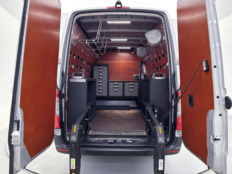 Mercedes-Benz Sprinter 314 2.2 CDI L2H2 Inrichting Navigatie Laadlift Achteruitrijcamera Apple Carplay/Android Auto Cruise Control - Xe van chở hàng: hình 5 Mercedes-Benz Sprinter 314 2.2 CDI L2H2 Inrichting Navigatie Laadlift Achteruitrijcamera Apple Carplay/Android Auto Cruise Control - Xe van chở hàng: hình 5