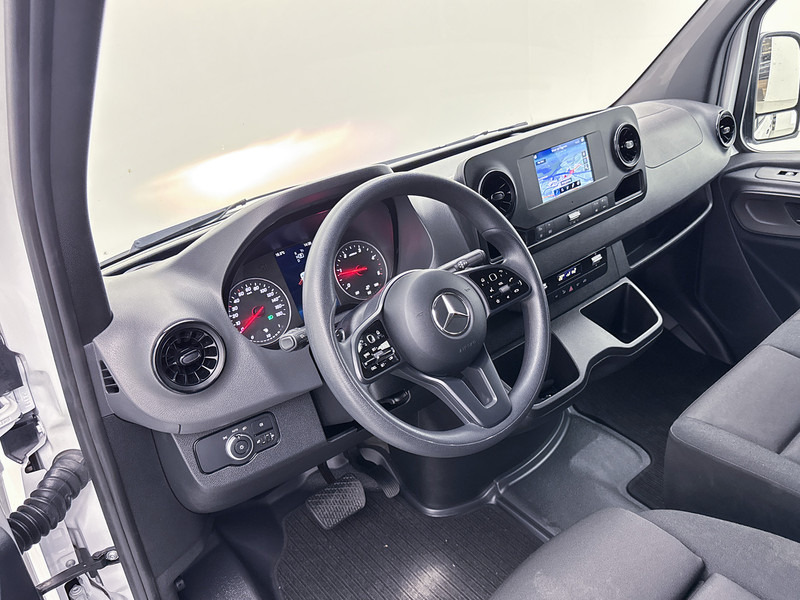 Mercedes-Benz Sprinter 317 1.9 CDI L2H2 Navigatie Achteruitrijcamera Apple Carplay/Android Auto Betimmering Cruise Control - Xe van nhỏ gọn: hình 5 Mercedes-Benz Sprinter 317 1.9 CDI L2H2 Navigatie Achteruitrijcamera Apple Carplay/Android Auto Betimmering Cruise Control - Xe van nhỏ gọn: hình 5
