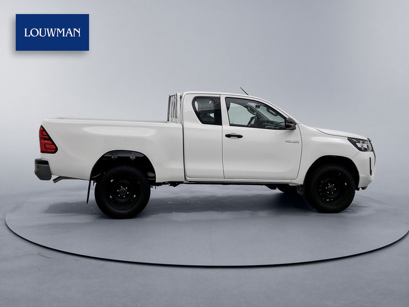 Toyota Hilux 2.4 D-4D Comfort 4x4 Xtra Cab NIEUW 3500KG Trekgewicht Cruise Control Airco - Xe bán tải: hình 3 Toyota Hilux 2.4 D-4D Comfort 4x4 Xtra Cab NIEUW 3500KG Trekgewicht Cruise Control Airco - Xe bán tải: hình 3