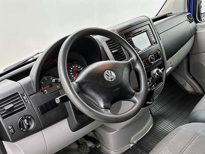 Volkswagen Crafter 35 2.0 TDI L1H1 2x schuifdeur Inrichting Lucht geveerde stoel Cruise control Airco - Xe van chở hàng: hình 4 Volkswagen Crafter 35 2.0 TDI L1H1 2x schuifdeur Inrichting Lucht geveerde stoel Cruise control Airco - Xe van chở hàng: hình 4