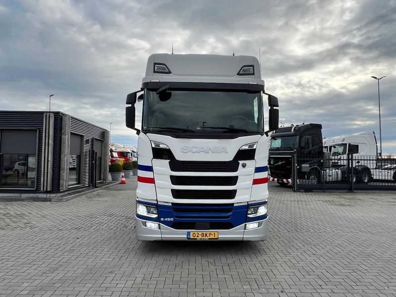 Scania S450 NGT 6x2 Koelwagen Retarder / Dhollandia / Bloenenmaat - Xe tải đông lạnh: hình 2 Scania S450 NGT 6x2 Koelwagen Retarder / Dhollandia / Bloenenmaat - Xe tải đông lạnh: hình 2