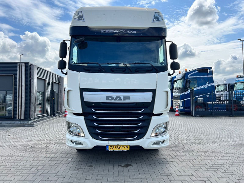 DAF XF 460 4x2 Trekker SSC / 2x Tank / full spoiler - Xe đầu kéo: hình 2 DAF XF 460 4x2 Trekker SSC / 2x Tank / full spoiler - Xe đầu kéo: hình 2