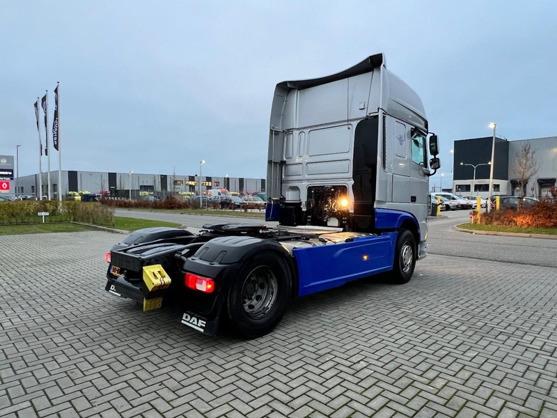 DAF XF 460 4x2 Trekker SSC / Retarder / 2x Fuel Tank / Standclima - Xe đầu kéo: hình 5 DAF XF 460 4x2 Trekker SSC / Retarder / 2x Fuel Tank / Standclima - Xe đầu kéo: hình 5