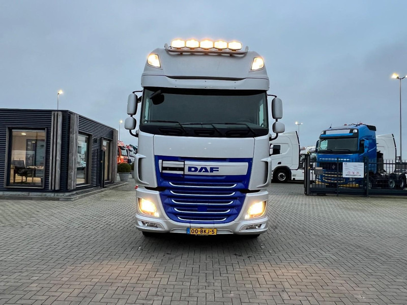 DAF XF 460 4x2 Trekker SSC / Retarder / 2x Fuel Tank / Standclima - Xe đầu kéo: hình 2 DAF XF 460 4x2 Trekker SSC / Retarder / 2x Fuel Tank / Standclima - Xe đầu kéo: hình 2