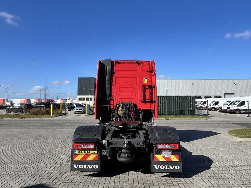 Volvo FH 460 4x2 trekker 2x Tank / Standclima - Xe đầu kéo: hình 5 Volvo FH 460 4x2 trekker 2x Tank / Standclima - Xe đầu kéo: hình 5