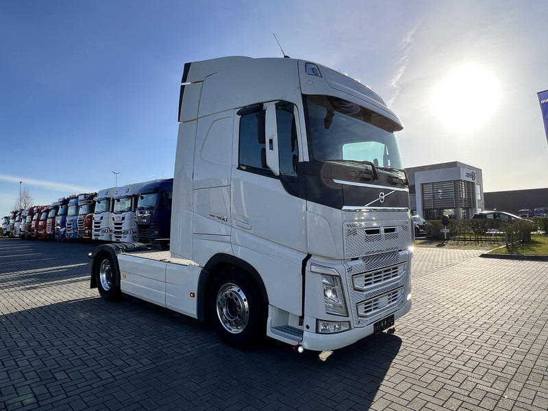 Volvo FH 460 4x2 trekker Full Air / Vin : LA - Xe đầu kéo: hình 3 Volvo FH 460 4x2 trekker Full Air / Vin : LA - Xe đầu kéo: hình 3