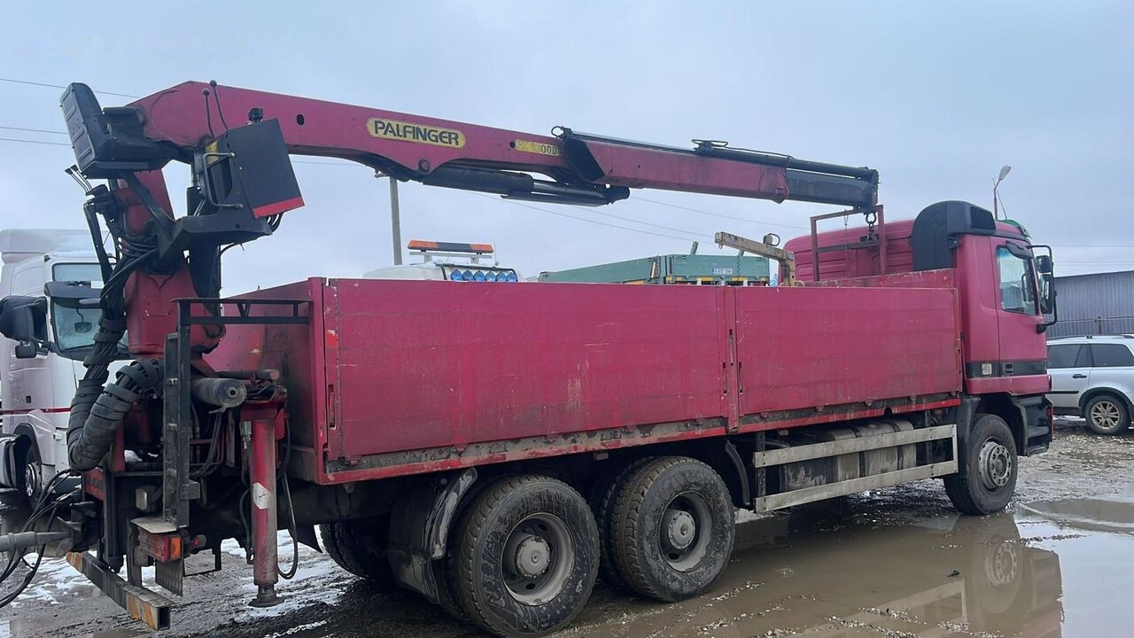 Xe cẩu tự hành, Xe tải thùng lửng/ Phẳng Mercedes-Benz Actros MP1 6x4 + Palfinger Krane: hình 6