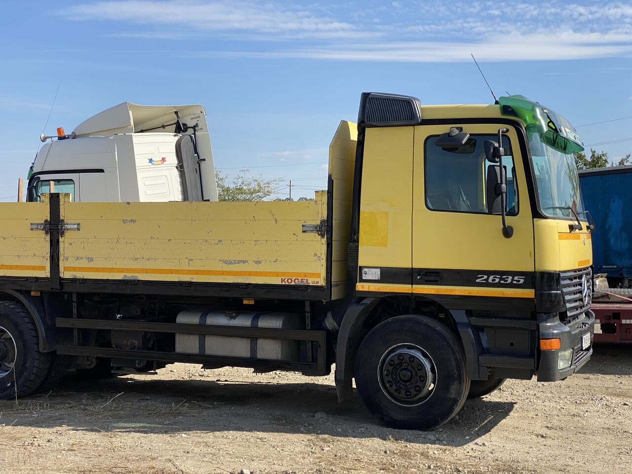 Xe tải thùng lửng/ Phẳng, Xe cẩu tự hành Mercedes-Benz Actros MP1: hình 7