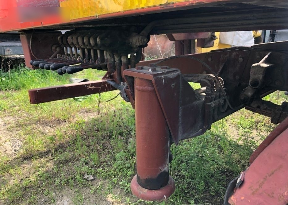 Platforma transport masini cu troliu , rampe extensibile carlig - Xe tải kéo: hình 3 Platforma transport masini cu troliu , rampe extensibile carlig - Xe tải kéo: hình 3