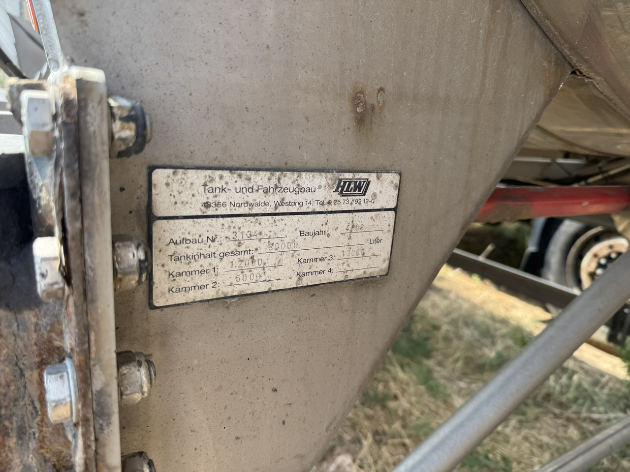 Transport lichide ALIMENTARE HLW STA 36 INOX ALIMENTAR AZOR AGRICULTURA - Sơ mi rơ moóc bồn: hình 2 Transport lichide ALIMENTARE HLW STA 36 INOX ALIMENTAR AZOR AGRICULTURA - Sơ mi rơ moóc bồn: hình 2