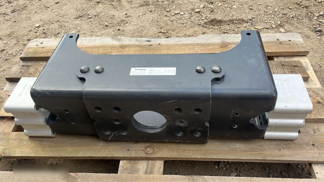 Volvo TRAVERSA type tm 190/63 CODE 21524799 truck - Khớp nối bánh xe thứ năm cho Xe tải: hình 1 Volvo TRAVERSA type tm 190/63 CODE 21524799 truck - Khớp nối bánh xe thứ năm cho Xe tải: hình 1