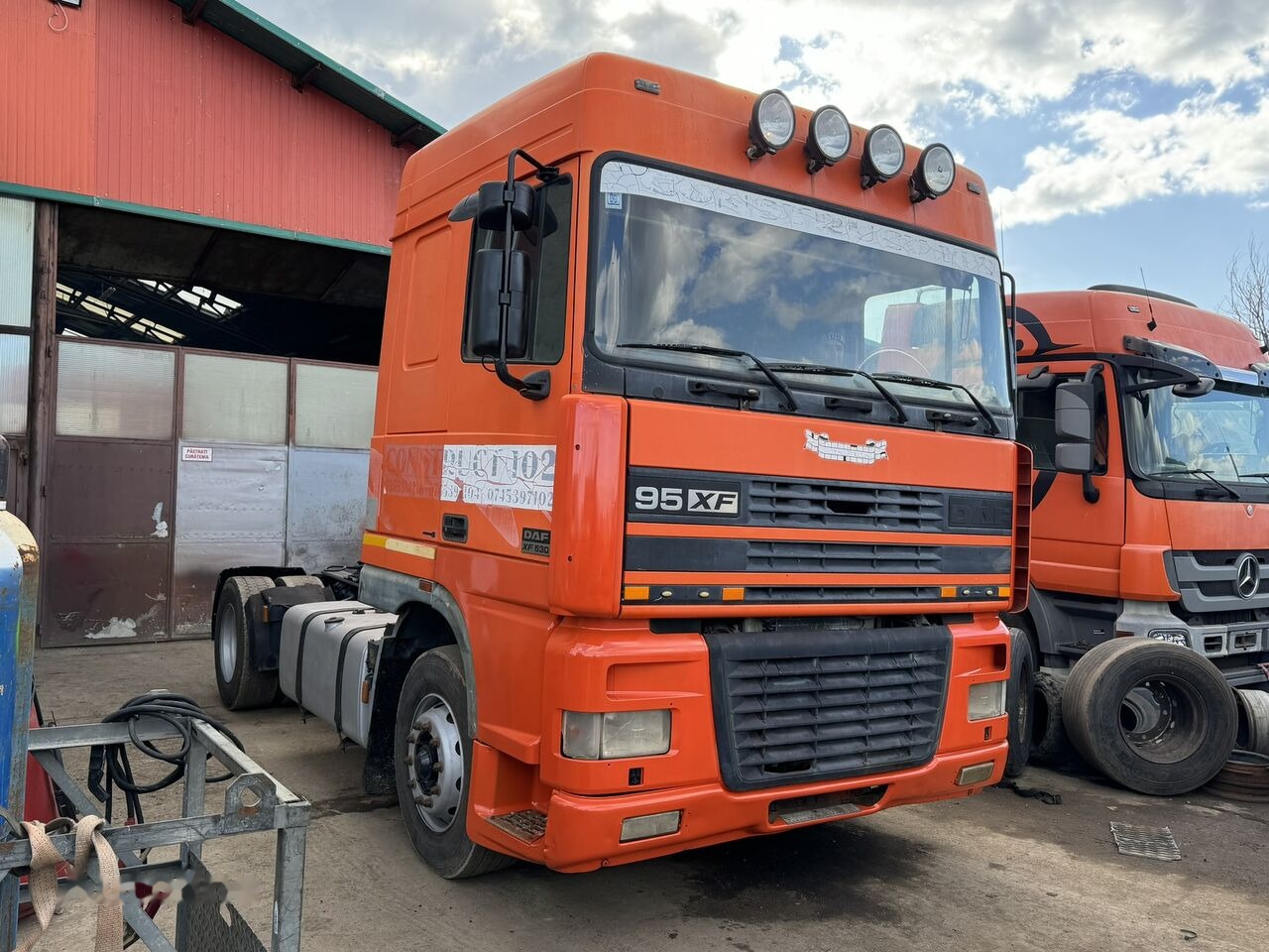 DAF XF 95 530 Euro 3 EXPORT Retarder - Xe đầu kéo: hình 3 DAF XF 95 530 Euro 3 EXPORT Retarder - Xe đầu kéo: hình 3