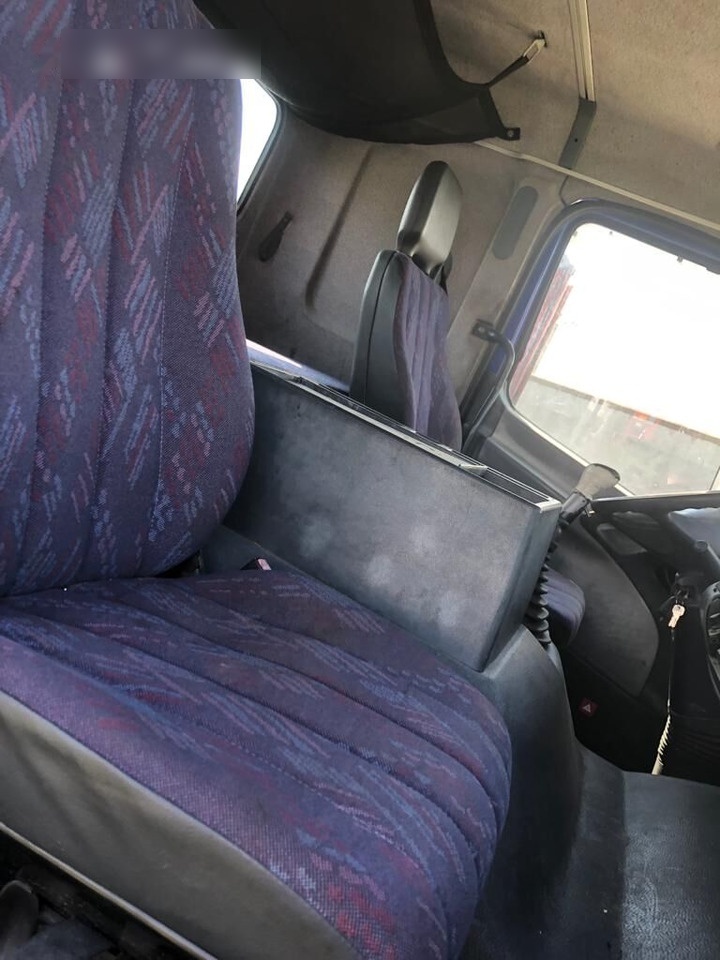 Xe đầu kéo Mercedes-Benz Atego: hình 10