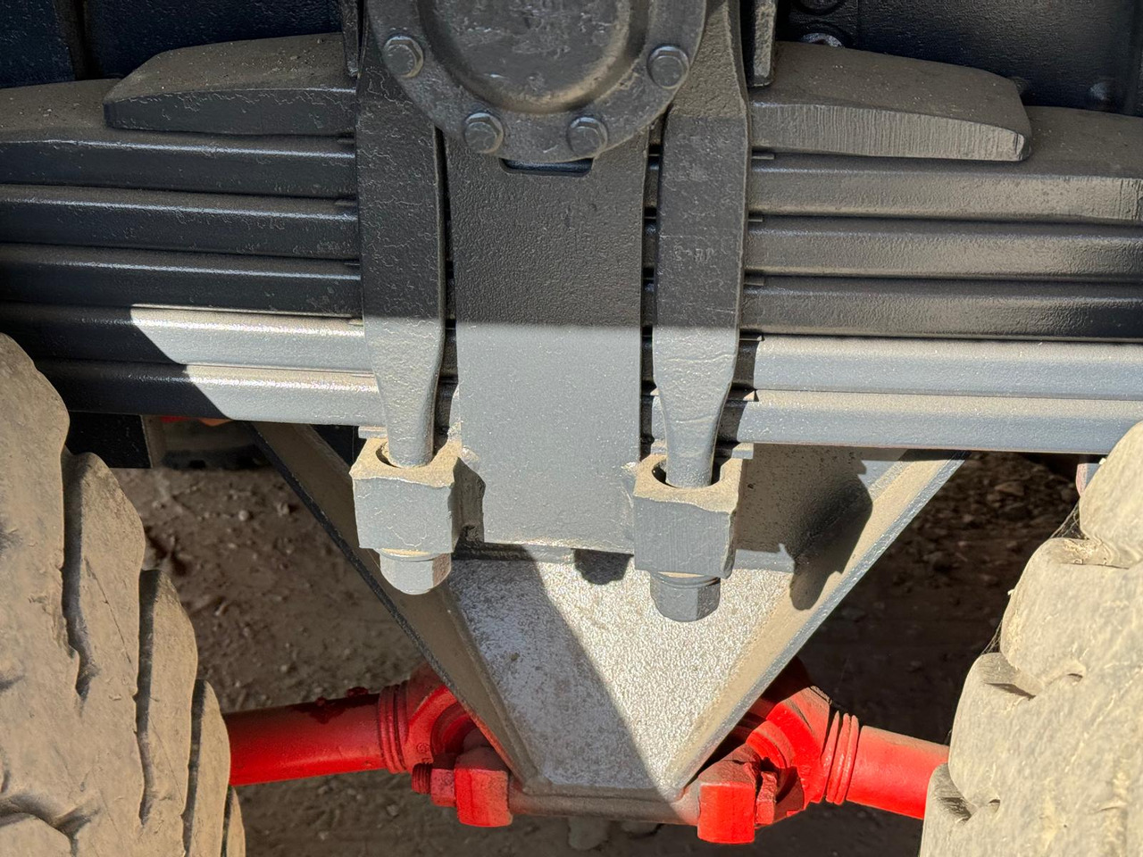 DAF 8x4 CF 85.430S XF85 : Clima AC : Euro 3 : REZVIZUIT COMPLET - Xe tải: hình 5 DAF 8x4 CF 85.430S XF85 : Clima AC : Euro 3 : REZVIZUIT COMPLET - Xe tải: hình 5