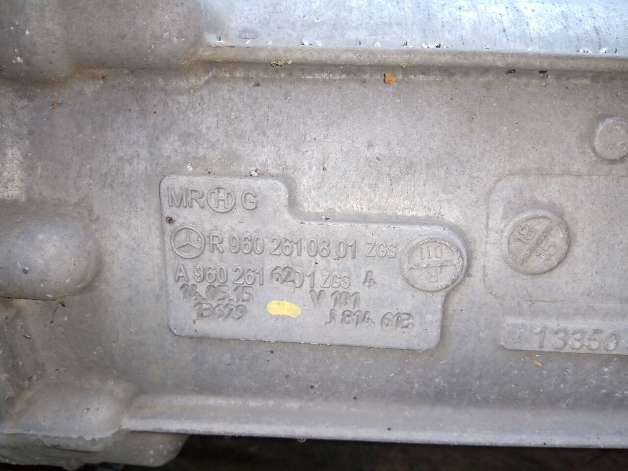 Daimler-Benz G211-12 715.352 Mercedes-Benz truck - Hộp số cho Xe tải: hình 2 Daimler-Benz G211-12 715.352 Mercedes-Benz truck - Hộp số cho Xe tải: hình 2