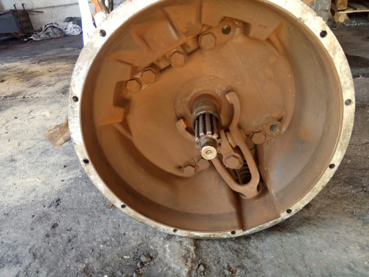 MAN fs8309AH 81320036493 - Hộp số cho Xe tải: hình 4 MAN fs8309AH 81320036493 - Hộp số cho Xe tải: hình 4