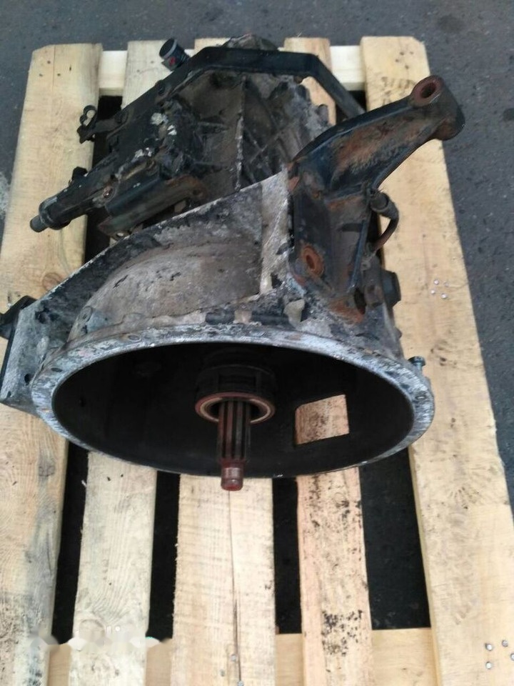 ZF 5S-42 MAN - Hộp số cho Xe tải: hình 1 ZF 5S-42 MAN - Hộp số cho Xe tải: hình 1