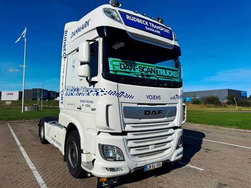 DAF XF 530 god tractor unit - Xe đầu kéo: hình 3 DAF XF 530 god tractor unit - Xe đầu kéo: hình 3