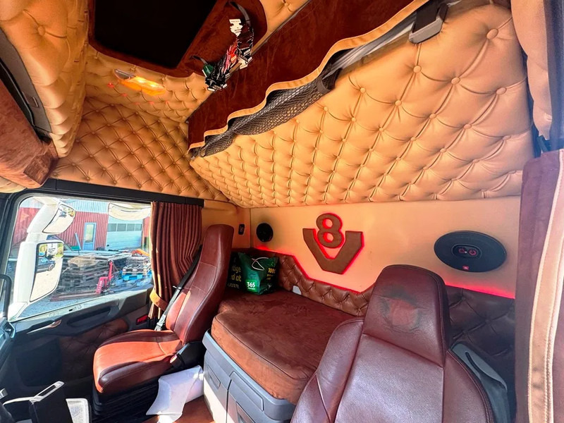 Scania R650 V8 NGS Special interior. Air / Air suspension. hydr. system. Opticruise / Retarder. - Xe đầu kéo: hình 3 Scania R650 V8 NGS Special interior. Air / Air suspension. hydr. system. Opticruise / Retarder. - Xe đầu kéo: hình 3