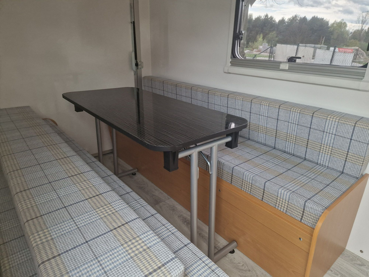 MiniCamp mini przyczepa kempingowa wyprawowa Everest Niewiadów - Rơ moóc kiểu caravan: hình 5 MiniCamp mini przyczepa kempingowa wyprawowa Everest Niewiadów - Rơ moóc kiểu caravan: hình 5