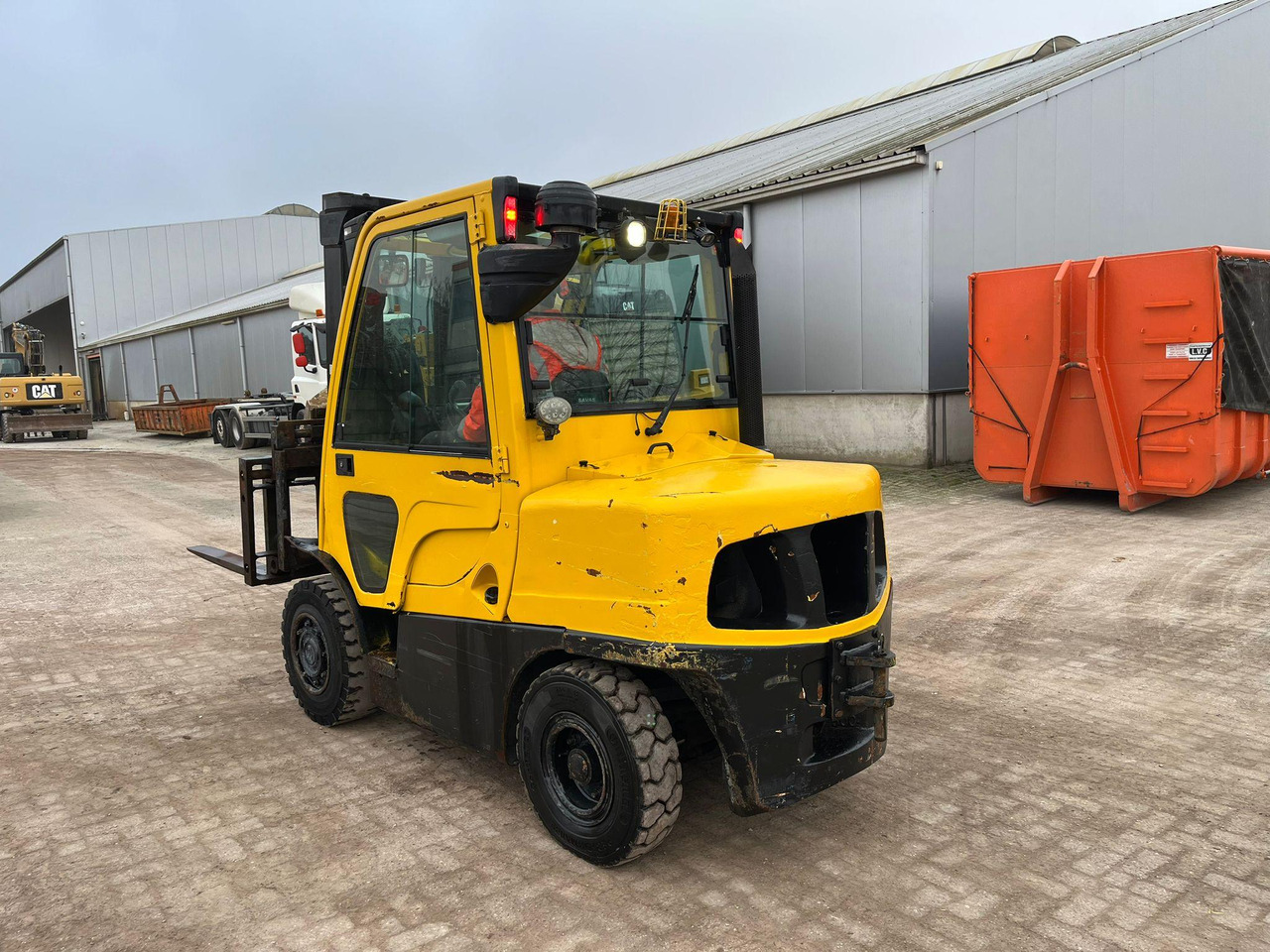 Hyster H4.5 - Xe nâng diesel: hình 4 Hyster H4.5 - Xe nâng diesel: hình 4