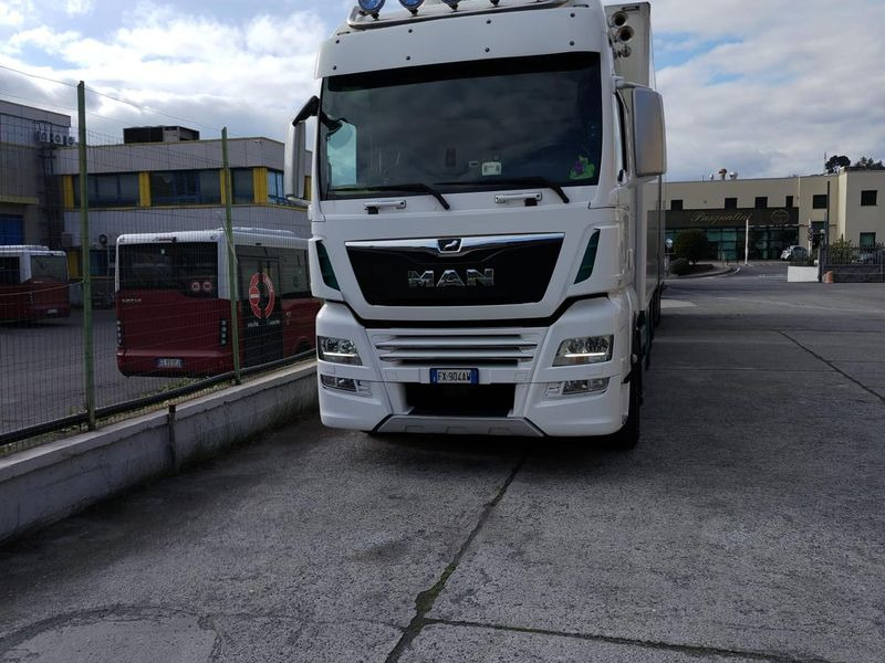 AUTOTRENO FRIGO MAN TGX TGX 26.580 6x2-4 LL - Xe tải đông lạnh: hình 2 AUTOTRENO FRIGO MAN TGX TGX 26.580 6x2-4 LL - Xe tải đông lạnh: hình 2