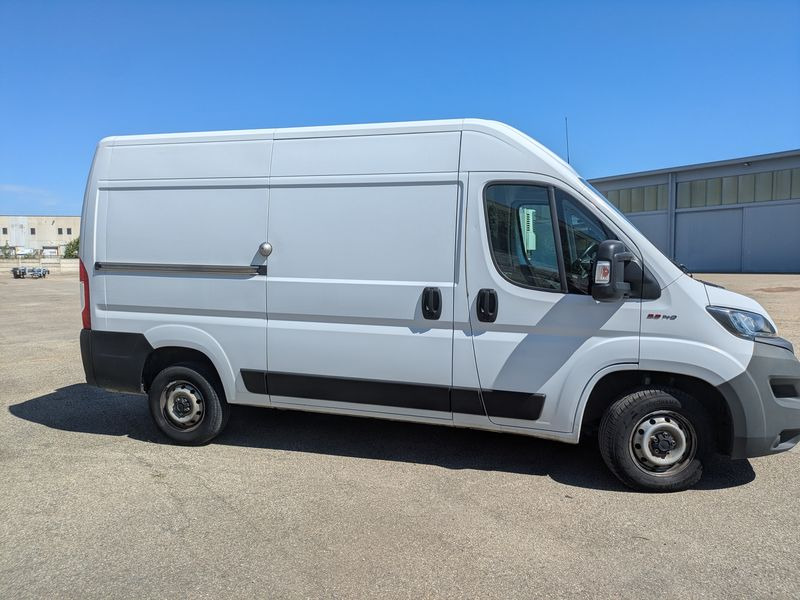 Furgone FIAT Ducato - 2021 furgone alto corto (L3H3) - Xe van chở hàng: hình 2 Furgone FIAT Ducato - 2021 furgone alto corto (L3H3) - Xe van chở hàng: hình 2