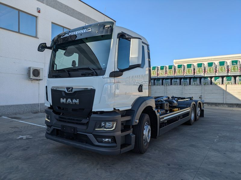 Xe tải nâng móc MOTRICE MAN 6x2 CON GANCIO SCARRABILE MAN TGS 26.480 6x2-4 BL CH: hình 1