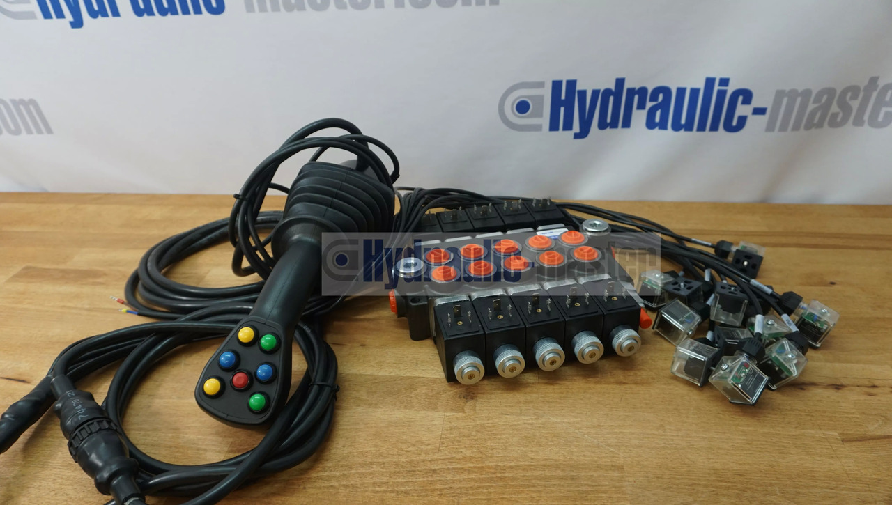 Joystick JCB with Monoblock Valve 5 functions MF, CASE, John Deere - Máy móc nông nghiệp: hình 5 Joystick JCB with Monoblock Valve 5 functions MF, CASE, John Deere - Máy móc nông nghiệp: hình 5