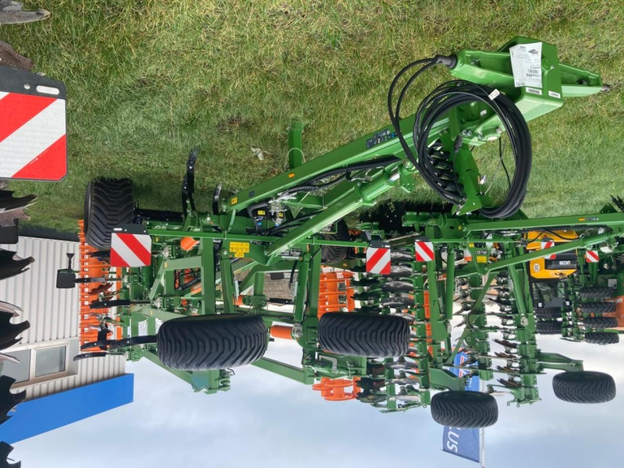 Amazone GRUBBER CENIUS 5003 - Máy trồng trọt: hình 2 Amazone GRUBBER CENIUS 5003 - Máy trồng trọt: hình 2
