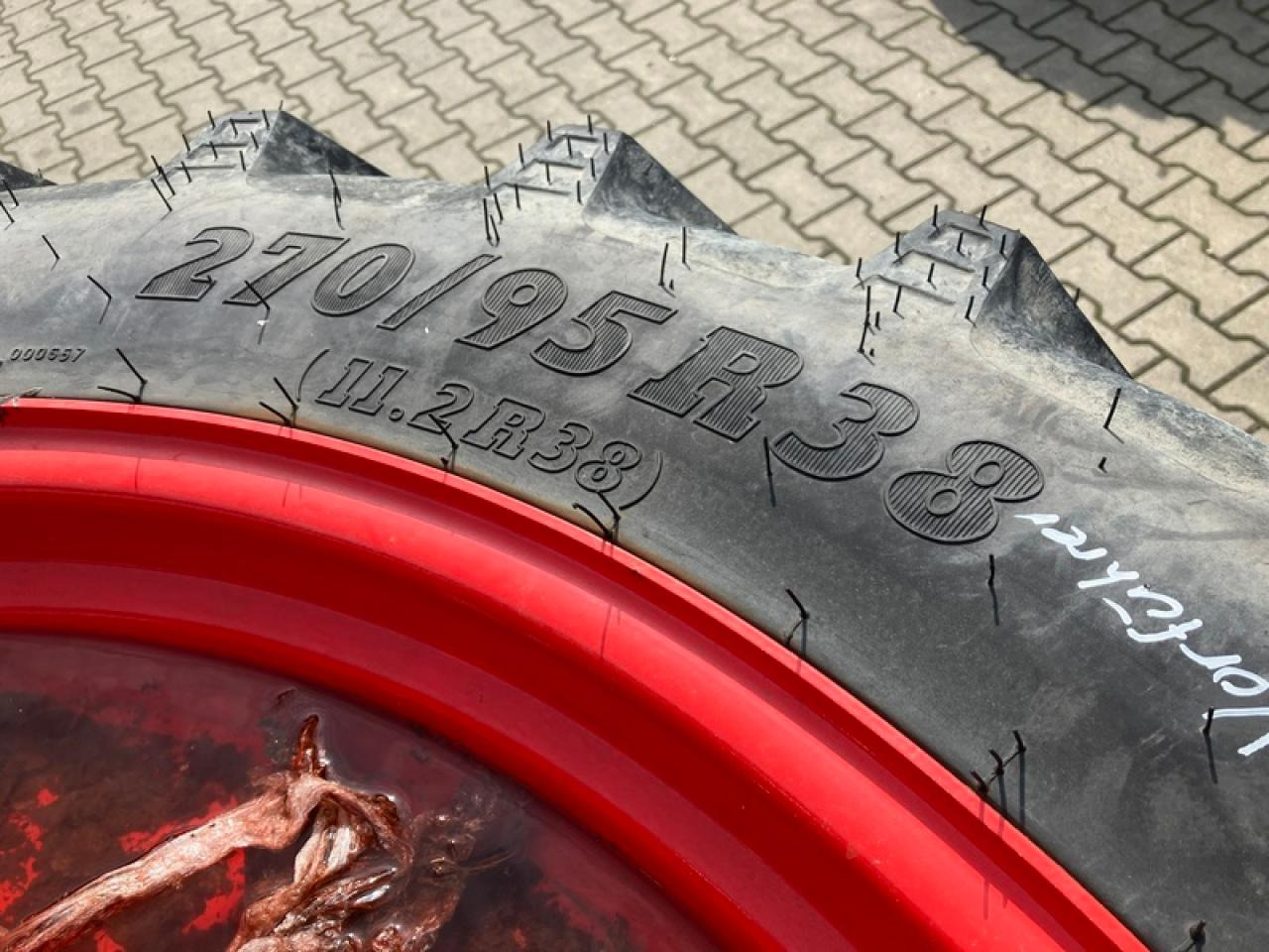 BKT 300/95R52 // 270/95R38 SPUR 1,50M - Lốp: hình 3 BKT 300/95R52 // 270/95R38 SPUR 1,50M - Lốp: hình 3