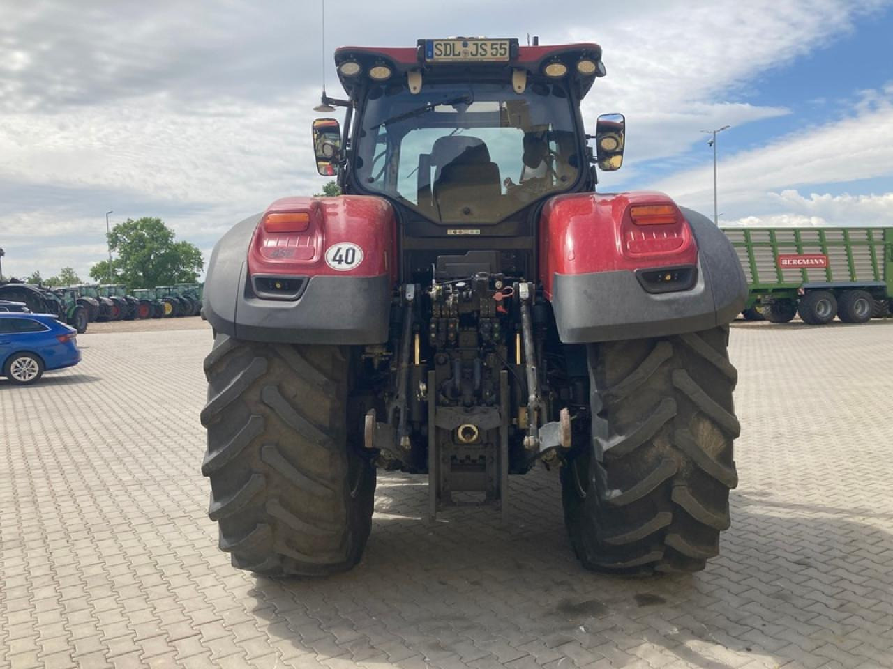 Case-IH OPTUM 270 CVX RTK - Máy cày: hình 3 Case-IH OPTUM 270 CVX RTK - Máy cày: hình 3