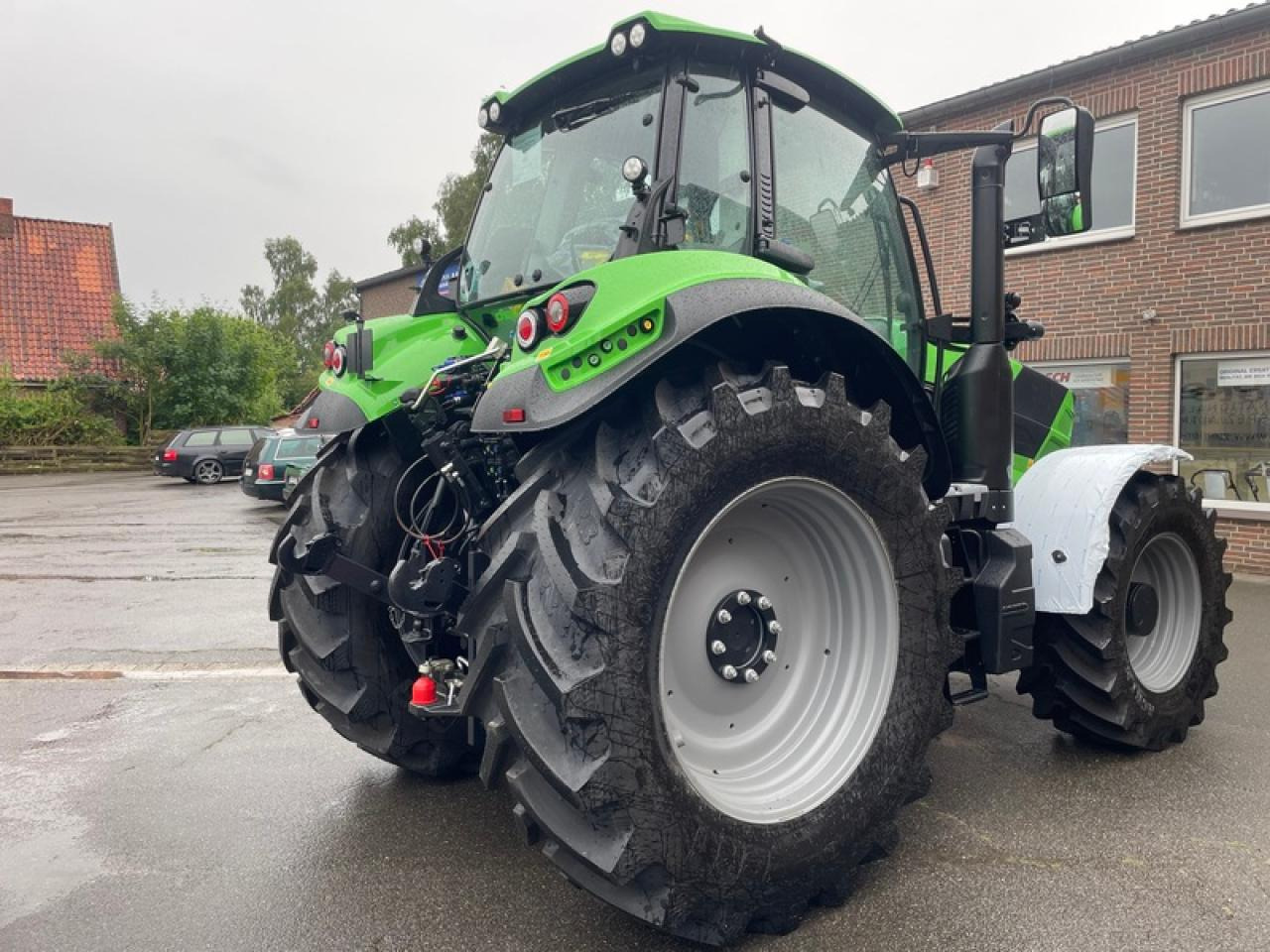 Deutz-Fahr 6210 PSHIFT AKTION - Máy cày: hình 4 Deutz-Fahr 6210 PSHIFT AKTION - Máy cày: hình 4