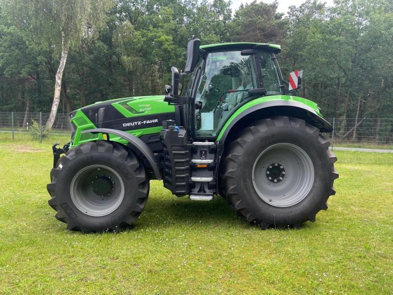 Deutz-Fahr 6210 PSHIFT AKTION - Máy cày: hình 2 Deutz-Fahr 6210 PSHIFT AKTION - Máy cày: hình 2