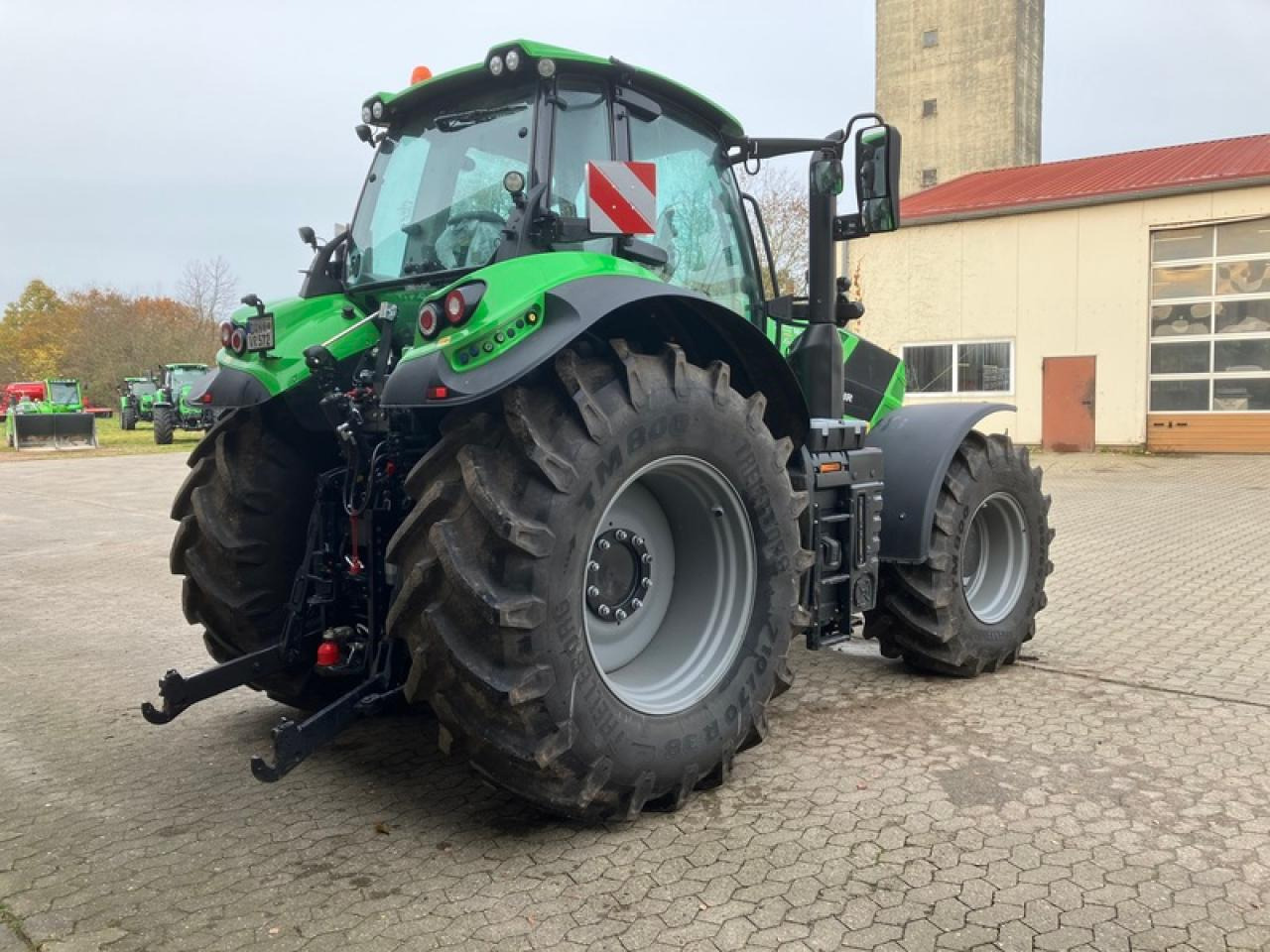 Deutz-Fahr 6230 TTV SONDERPREIS - Máy cày: hình 4 Deutz-Fahr 6230 TTV SONDERPREIS - Máy cày: hình 4