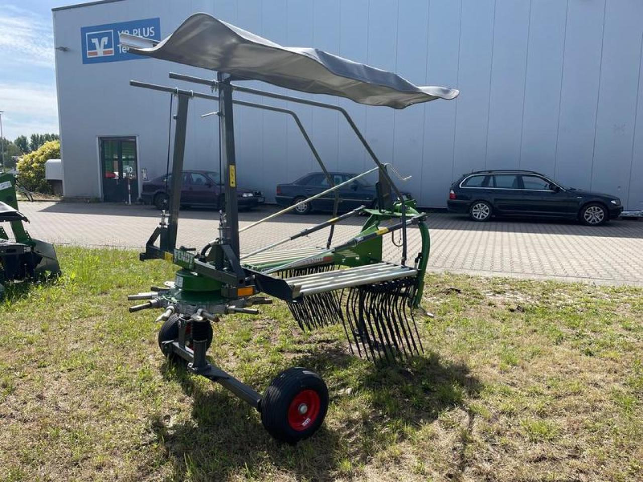 Fendt FORMER 391 - Dàn trải/ Cào: hình 3 Fendt FORMER 391 - Dàn trải/ Cào: hình 3