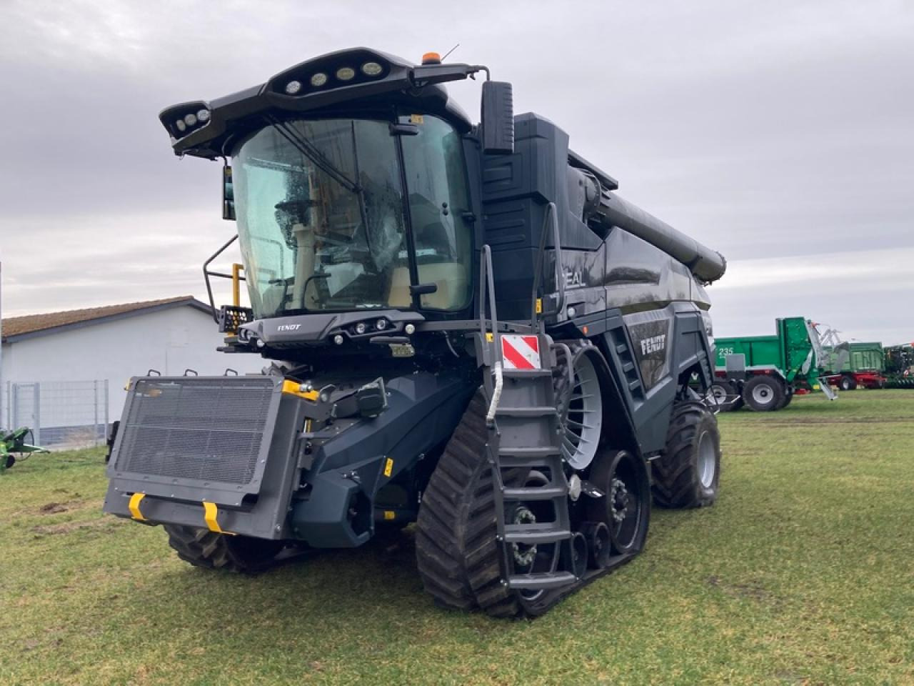 Fendt IDEAL 9 INKL. SCHNEIDWERK+WAGEN - Máy gặt đập: hình 2 Fendt IDEAL 9 INKL. SCHNEIDWERK+WAGEN - Máy gặt đập: hình 2