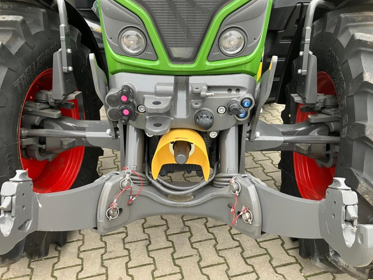 Fendt VARIO 514 // RTK - Máy cày: hình 5 Fendt VARIO 514 // RTK - Máy cày: hình 5