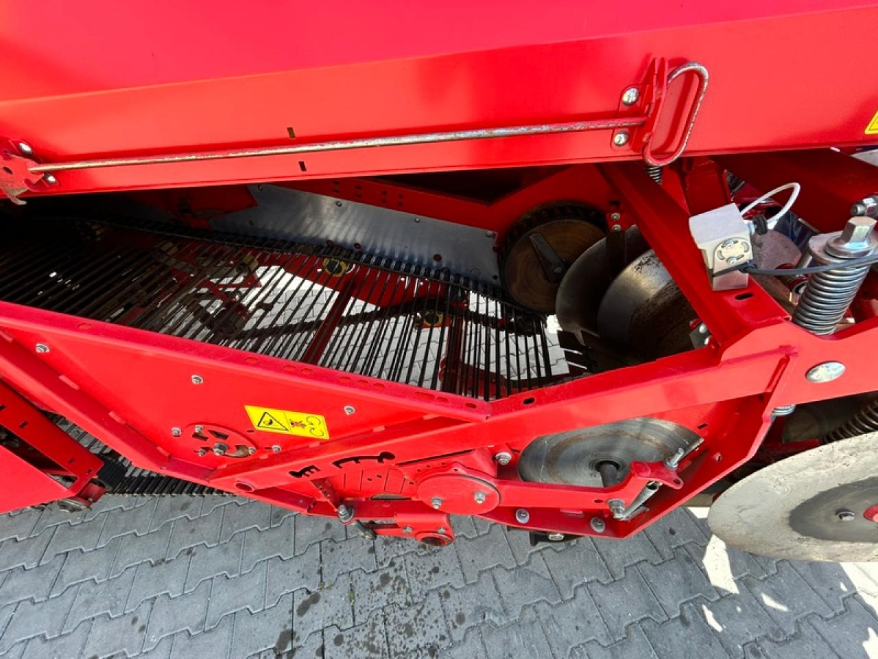 Grimme SE 75-55 - Máy thu hoạch khoai tây: hình 5 Grimme SE 75-55 - Máy thu hoạch khoai tây: hình 5