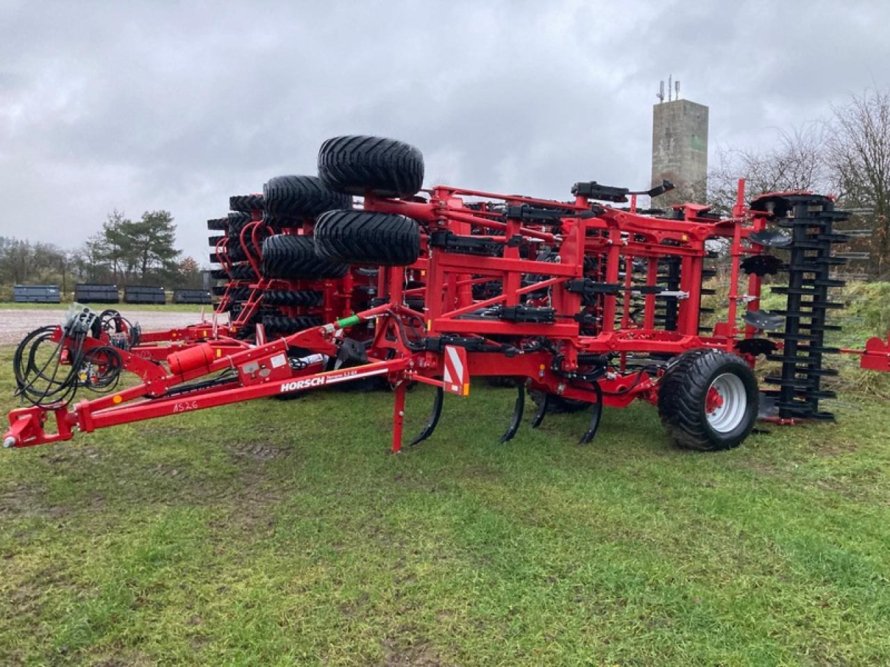 Horsch TERRANO 5.3GX - Máy trồng trọt: hình 4 Horsch TERRANO 5.3GX - Máy trồng trọt: hình 4