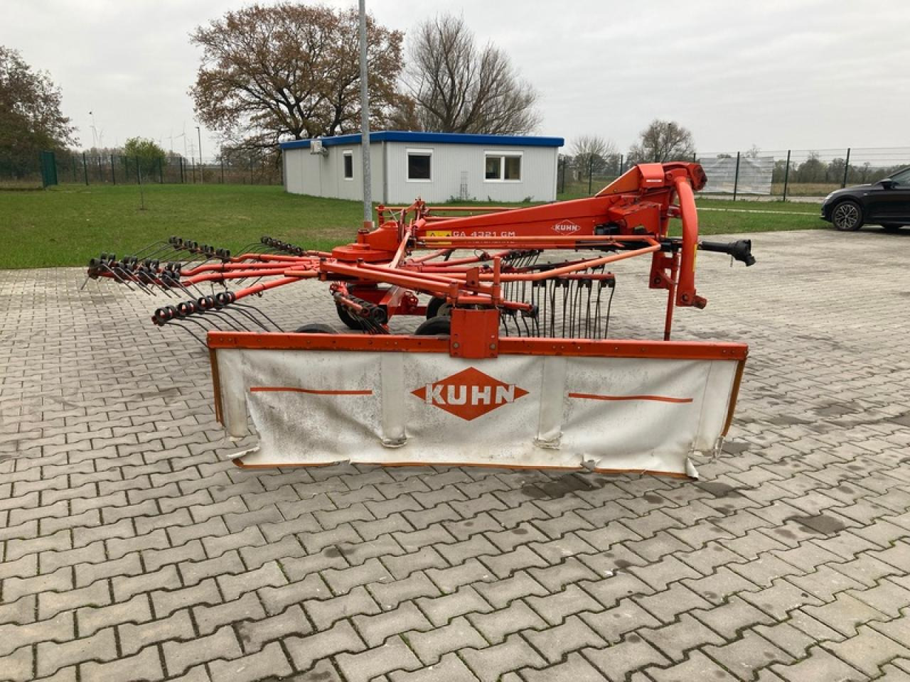 Kuhn GA 4321 GM - Dàn trải/ Cào: hình 4 Kuhn GA 4321 GM - Dàn trải/ Cào: hình 4
