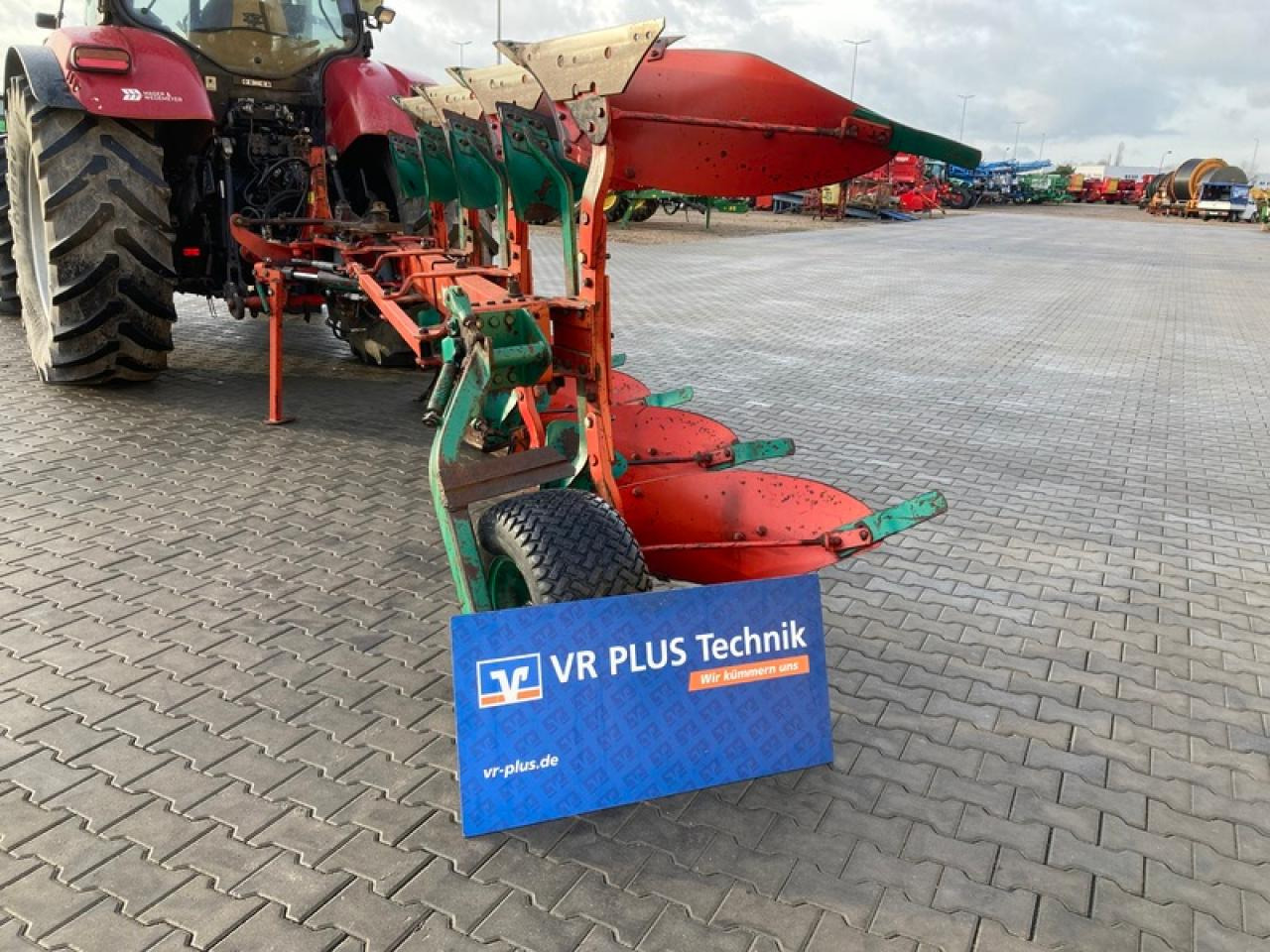 Kverneland LB 100-160 - Cày: hình 2 Kverneland LB 100-160 - Cày: hình 2