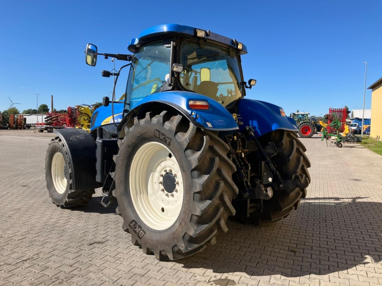 New Holland T7030 // GPS STARFIRE 6000 - Máy cày: hình 2 New Holland T7030 // GPS STARFIRE 6000 - Máy cày: hình 2