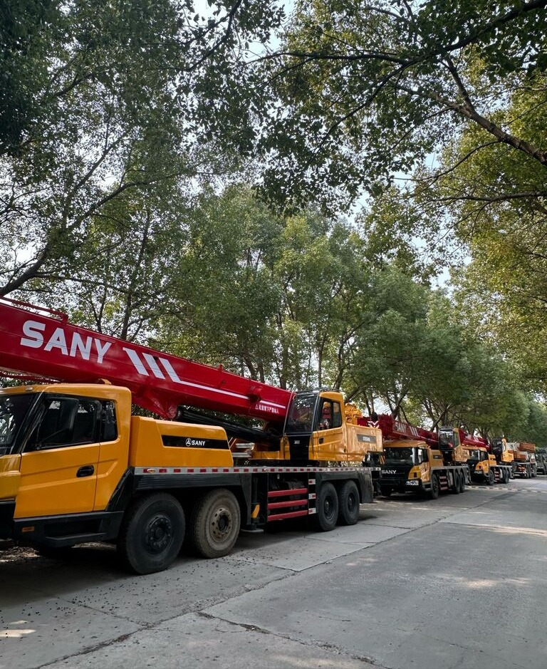 Sany STC250 STC500 STC800 25 50 80 100 truck crane for sale - Cẩu bánh lốp: hình 1 Sany STC250 STC500 STC800 25 50 80 100 truck crane for sale - Cẩu bánh lốp: hình 1