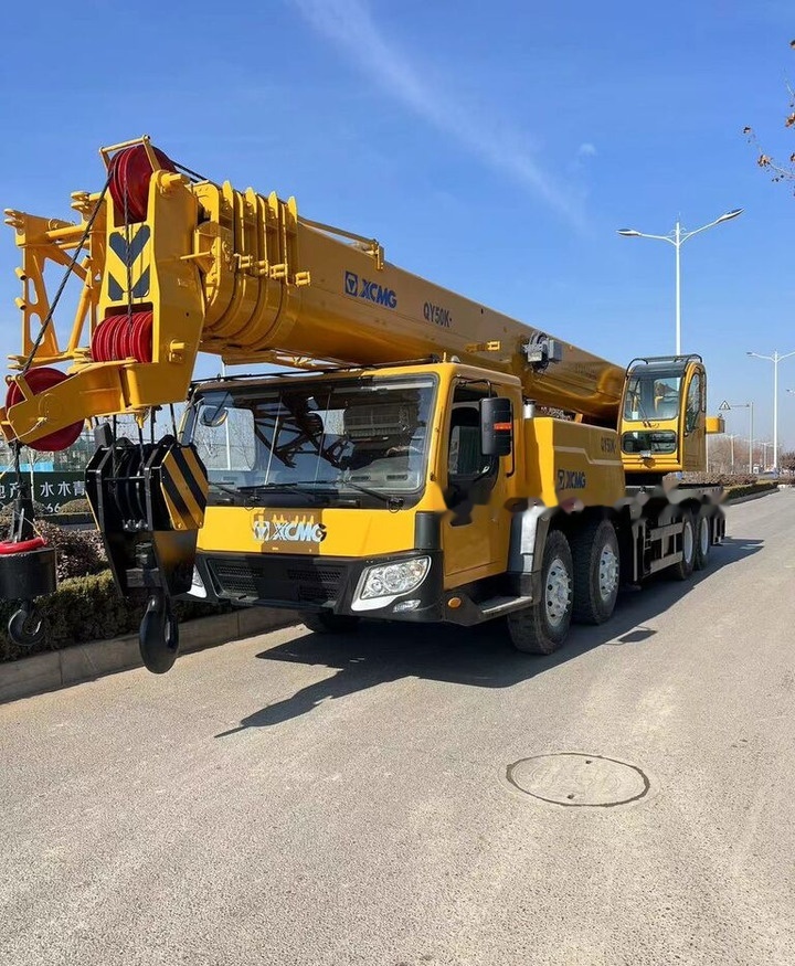 XCMG QY30K QY50K QY50B 30 40 50 60 80 100 truck crane - Cẩu bánh lốp: hình 2 XCMG QY30K QY50K QY50B 30 40 50 60 80 100 truck crane - Cẩu bánh lốp: hình 2