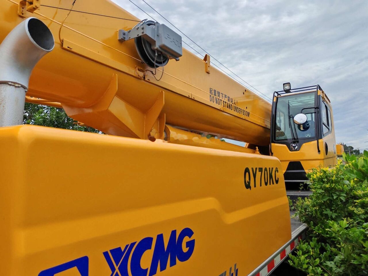 XCMG QY70KC QY50KC 50ton 70ton 80ton 90ton 100ton - Cẩu bánh lốp: hình 4 XCMG QY70KC QY50KC 50ton 70ton 80ton 90ton 100ton - Cẩu bánh lốp: hình 4