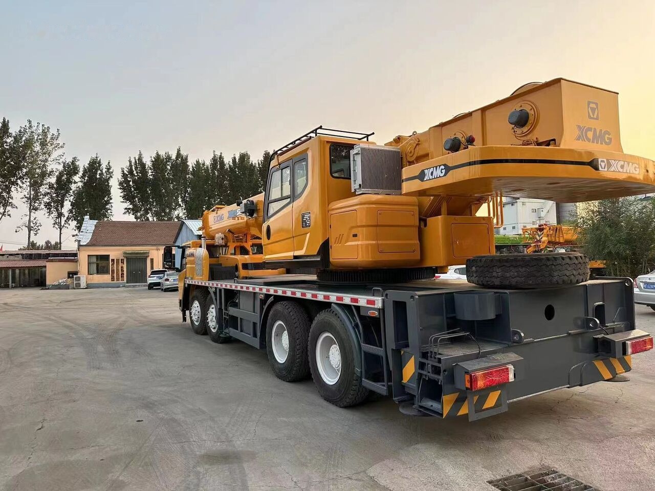 XCMG XCT50 XCT30 XCT35 QY50KC QY50K 50T 50ton 50 35 60 - Cẩu bánh lốp: hình 2 XCMG XCT50 XCT30 XCT35 QY50KC QY50K 50T 50ton 50 35 60 - Cẩu bánh lốp: hình 2